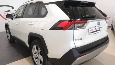 Toyota Rav4 2.5l 220H Advance