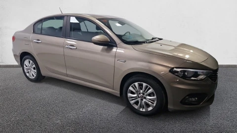 Fiat Tipo SEDÁN 1.4 EASY 95 4P