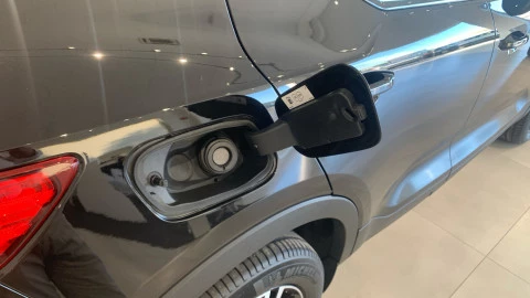 Volvo XC40 2.0 B3 G Plus Dark Auto