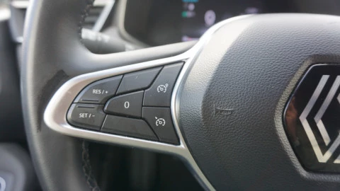 Renault Clio Techno TCe 90 (67kw)