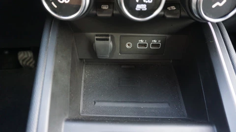 Renault Clio Techno TCe 90 (67kw)