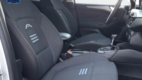 Ford Focus 1.0 Ecoboost MHEV 114kW Active X SB