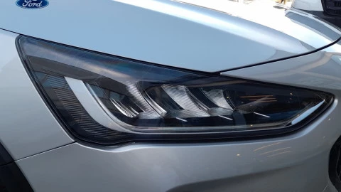 Ford Focus 1.0 Ecoboost MHEV 114kW Active X SB