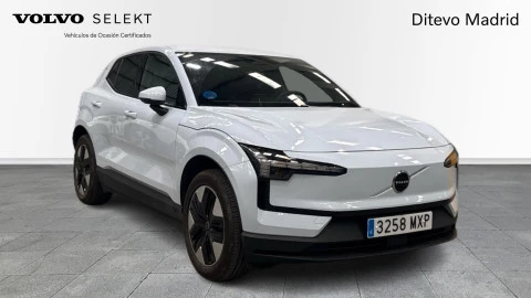 Volvo EX30 Single Motor Extended Range Core Auto 200 kW (272 CV)