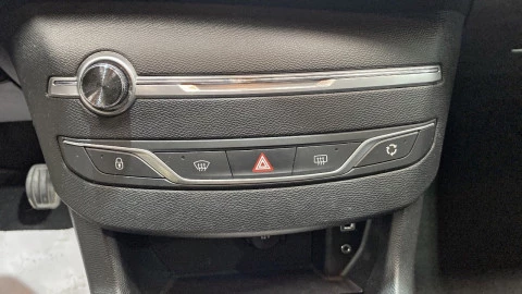 Peugeot 308 5p Active BlueHDi 130 S&S