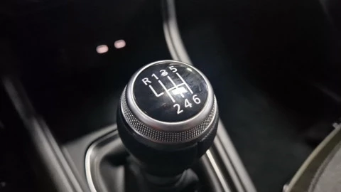 Renault Captur techno Eco-G 100cv (74 kW)