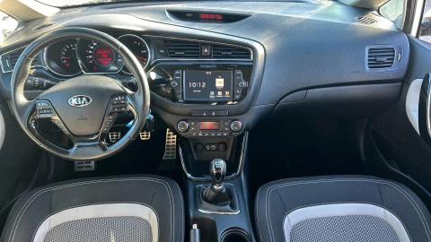 Kia Cee'd 1.6 CRDi VGT 100kW (136CV) x-Tech17