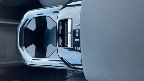 Volvo EX30 Single Motor Extended Range Ultra Auto 200 kW (272 CV)