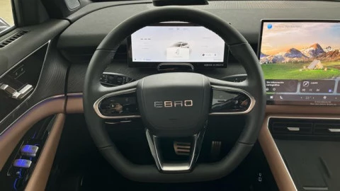 EBRO S900 PHEV 1.5 TGDI 3DHT 4X4 Luxury