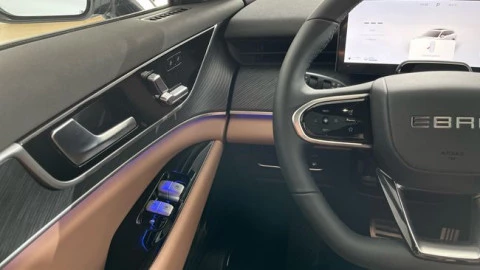 EBRO S900 PHEV 1.5 TGDI 3DHT 4X4 Luxury