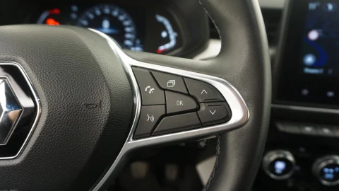 Renault Clio Techno TCe 90 (67kw)