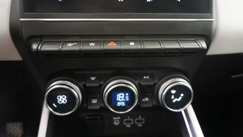 Renault Clio Techno TCe 90 (67kw)