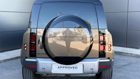 Land Rover Defender 3.0D I6 250 S 110 Auto 4WD MHEV