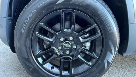 Land Rover Defender 3.0D I6 250 S 110 Auto 4WD MHEV