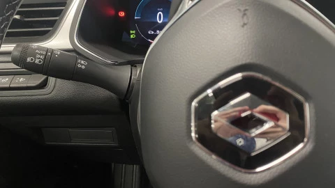 Renault Captur  Hibrido  E-TECH Hibrido Techno Fast Track 105kW