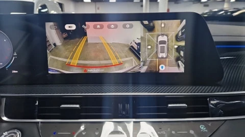 EBRO S700 1.6 TGDI Luxury 7 DCT