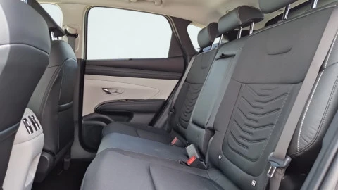 Hyundai Tucson 1.6D 100kW (136CV) 48V DCT Tecno Sky LlD