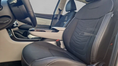 Hyundai Tucson 1.6D 100kW (136CV) 48V DCT Tecno Sky LlD