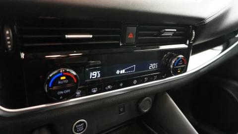 Nissan Qashqai DIG-T 103kW N-Connecta