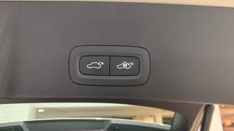 Volvo XC40 2.0 B3 G Core Auto