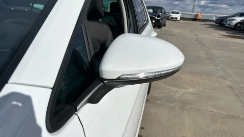 Volkswagen Golf Sport 2.0 TDI 110kW (150CV)