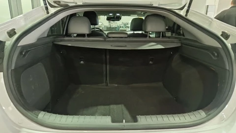 Hyundai IONIQ 1.6 GDI HEV Style DCT