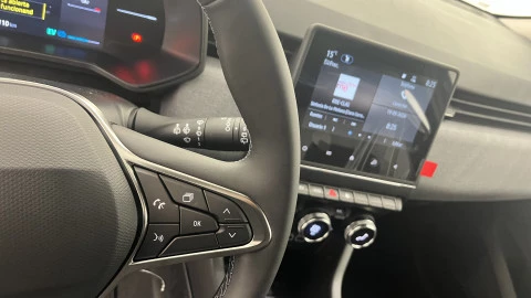 Renault Clio Evolution full hybrid E-Tech 145 (103Kw)