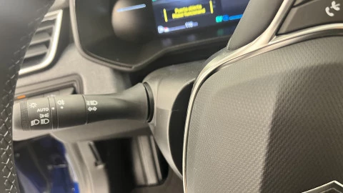 Renault Clio Evolution full hybrid E-Tech 145 (103Kw)