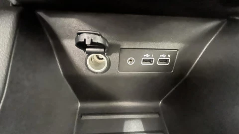 Renault Clio Evolution full hybrid E-Tech 145 (103Kw)