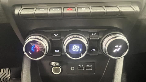 Renault Clio Evolution full hybrid E-Tech 145 (103Kw)