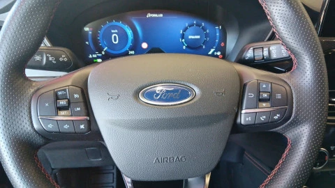 Ford Kuga ST-Line 1.5T EcoBoost 110kW (150CV)