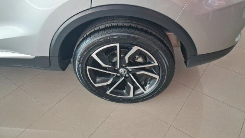 MG ZS 1.5 Luxury