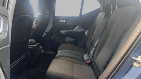 Volvo XC40 2.0 B3 G Core Auto