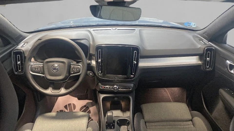 Volvo XC40 2.0 B3 G Core Auto