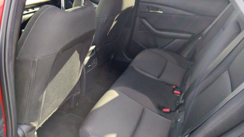 Mazda CX-30 2.0 90 kW 2WD Zenith (sin Pack Bose)