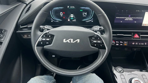 Kia Niro 1.6 GDi HEV 95kW (129CV) Drive