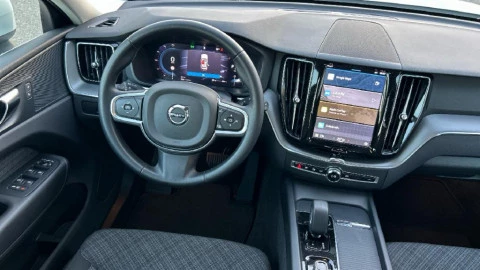 Volvo XC60 2.0 B4 D Core Auto