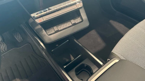 Renault Scenic 220 Long Range Techno