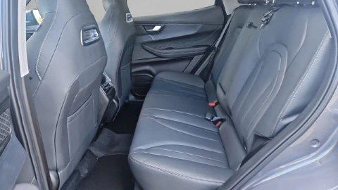 EBRO S400 1.5 DHE HEV Excellence CVT