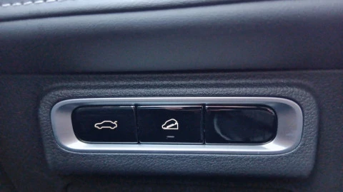 EBRO S700 1.6 TGDI Luxury 7 DCT