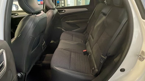 Renault Arkana  1.6 E-Tech Techno 105kW