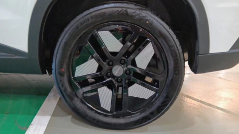 Omoda 5 MY25 - Premium 1.6 TGDI 108kW (145cv)