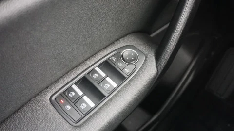 Renault Captur Zen E-TECH Híbrido enchufable 160cv