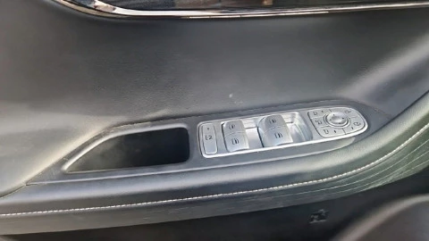 Omoda 5 MY25 - Premium 1.6 TGDI 108kW (145cv)