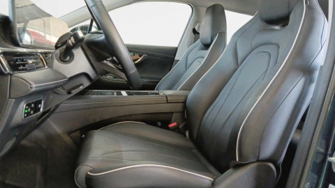 Omoda 5 MY25 - Premium 1.6 TGDI 108kW (145cv)