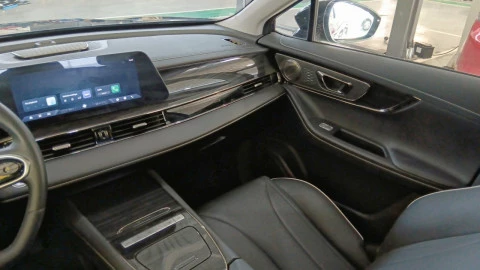 Omoda 5 MY25 - Premium 1.6 TGDI 108kW (145cv)