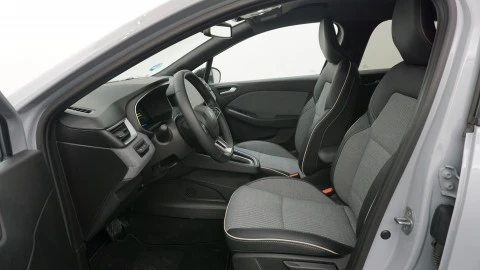 Renault Clio Techno full hybrid E-Tech 145 (103Kw)