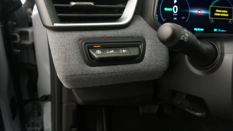 Renault Clio Techno full hybrid E-Tech 145 (103Kw)