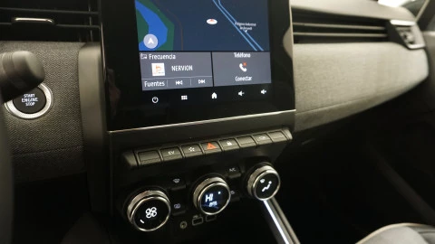 Renault Clio Techno full hybrid E-Tech 145 (103Kw)