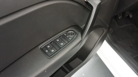 Renault Captur evolution Eco-G 100cv (74 kW)
